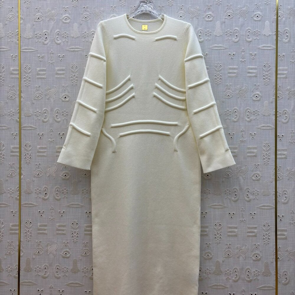 Schiaparelli round neck knit dress
